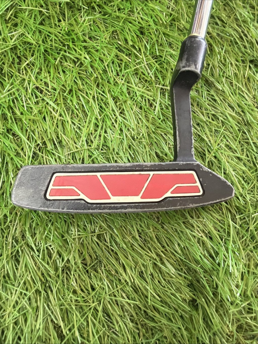 Wilson Harmonized M4 Blade Putter RH Steel Shaft 35" New Grip
