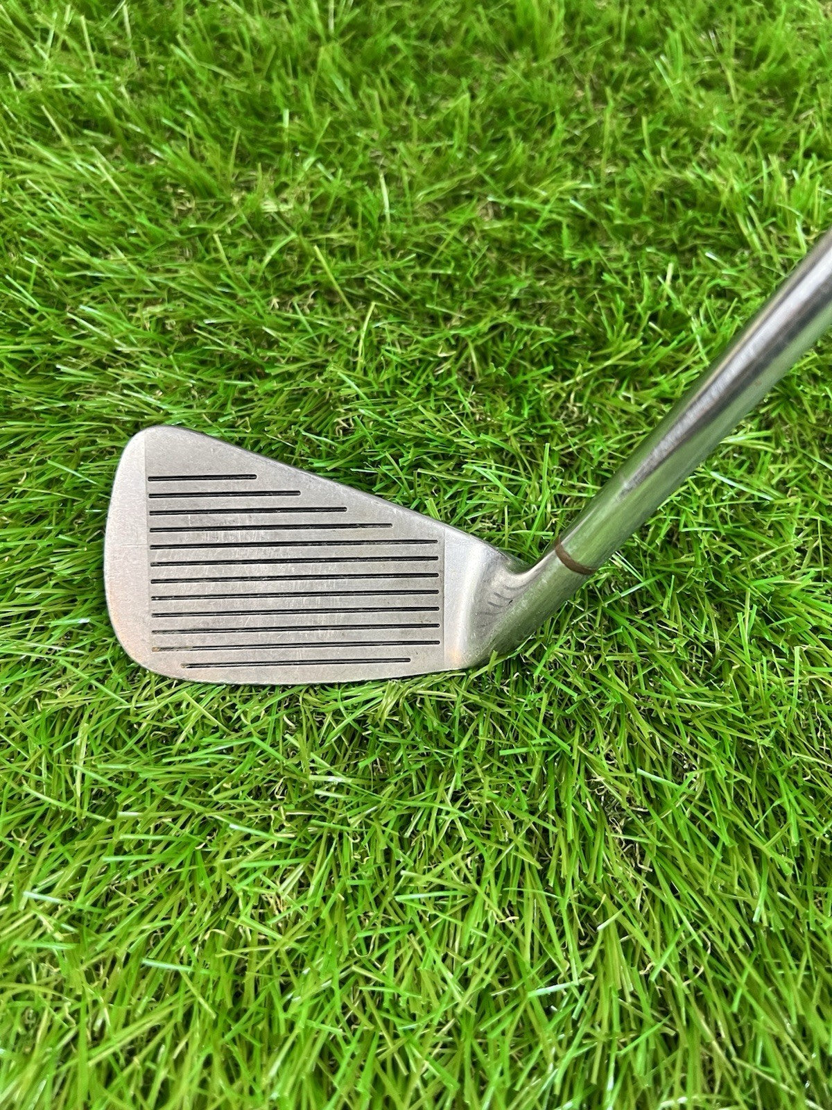 Vintage Faultless Quantum 9 Iron RH Regular Flex Steel Shaft 34.25"