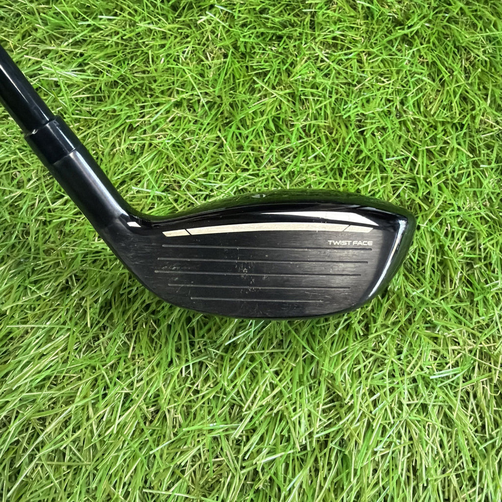 TaylorMade Qi10 22° 4H LH Ventus HB 6-R Regular Flex Shaft 40.5"