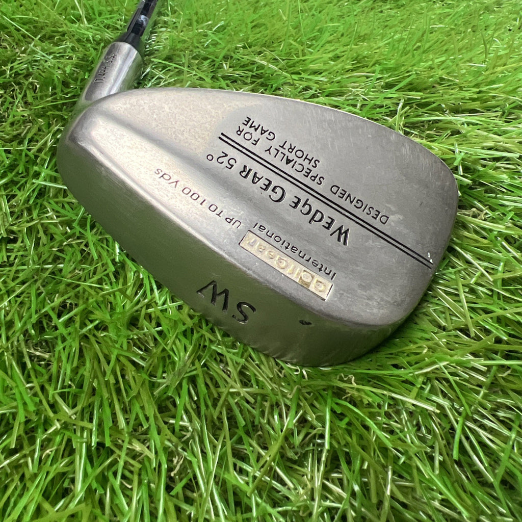 Wedge Gear 52° Wedge SW RH Steel Shaft 35.5"