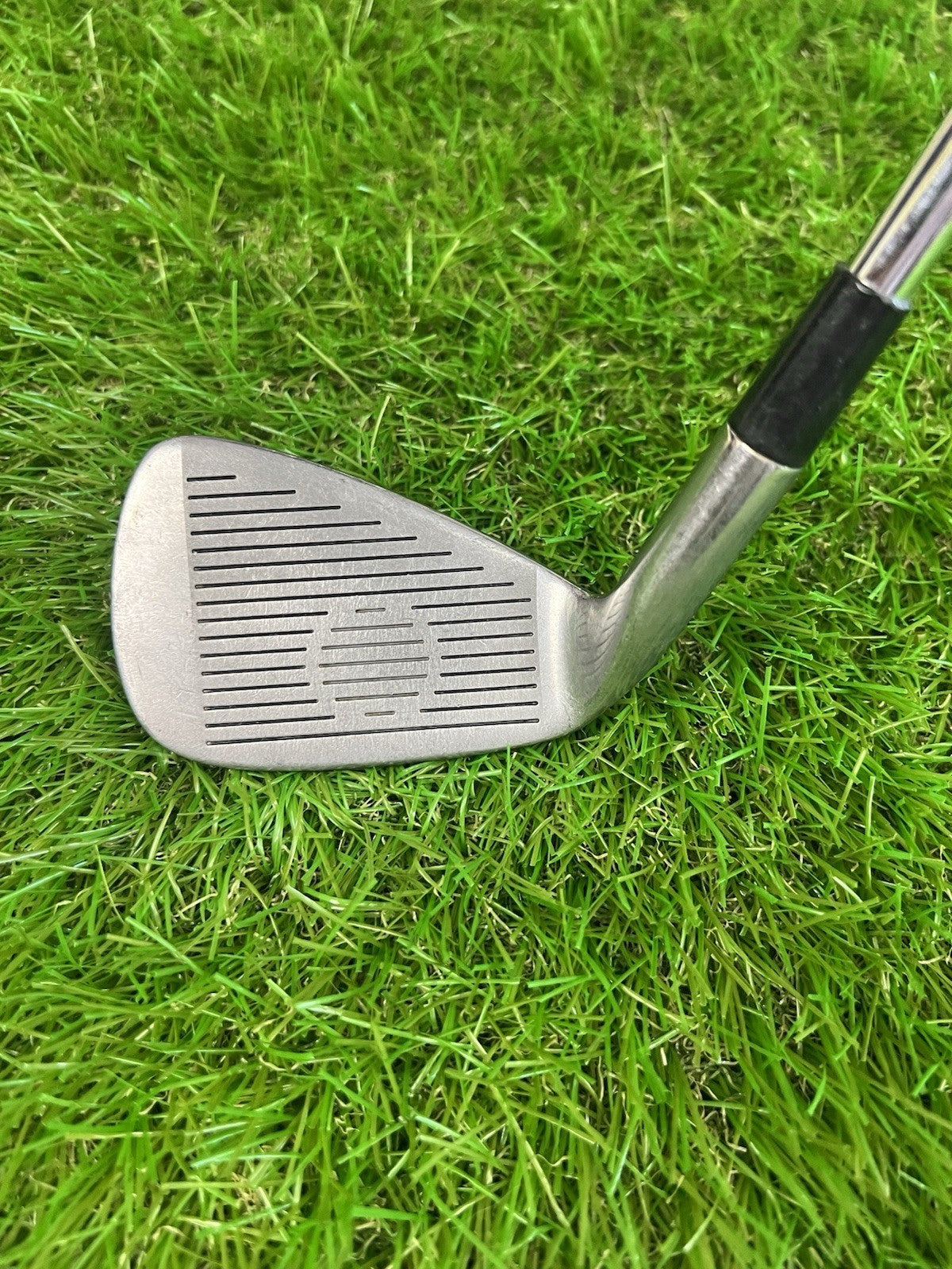 King Cobra Viper 9 Iron RH Dynalite Steel Shaft