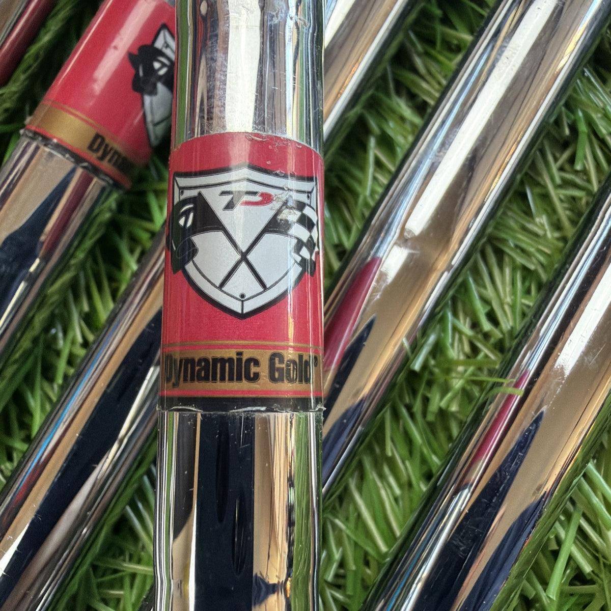 TaylorMade TP Forged Iron Set (5-PW) RH Dynamic Gold S200 Stiff Flex Shafts