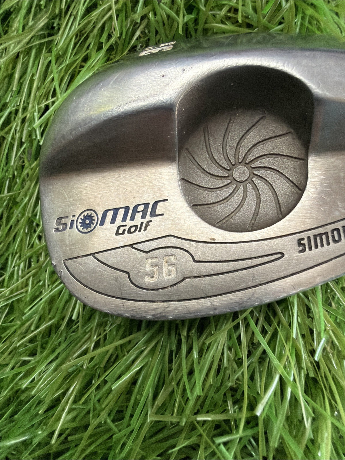 Si Mac 431 Oil Can 56° Sand Wedge RH Steel Shaft 35.5"