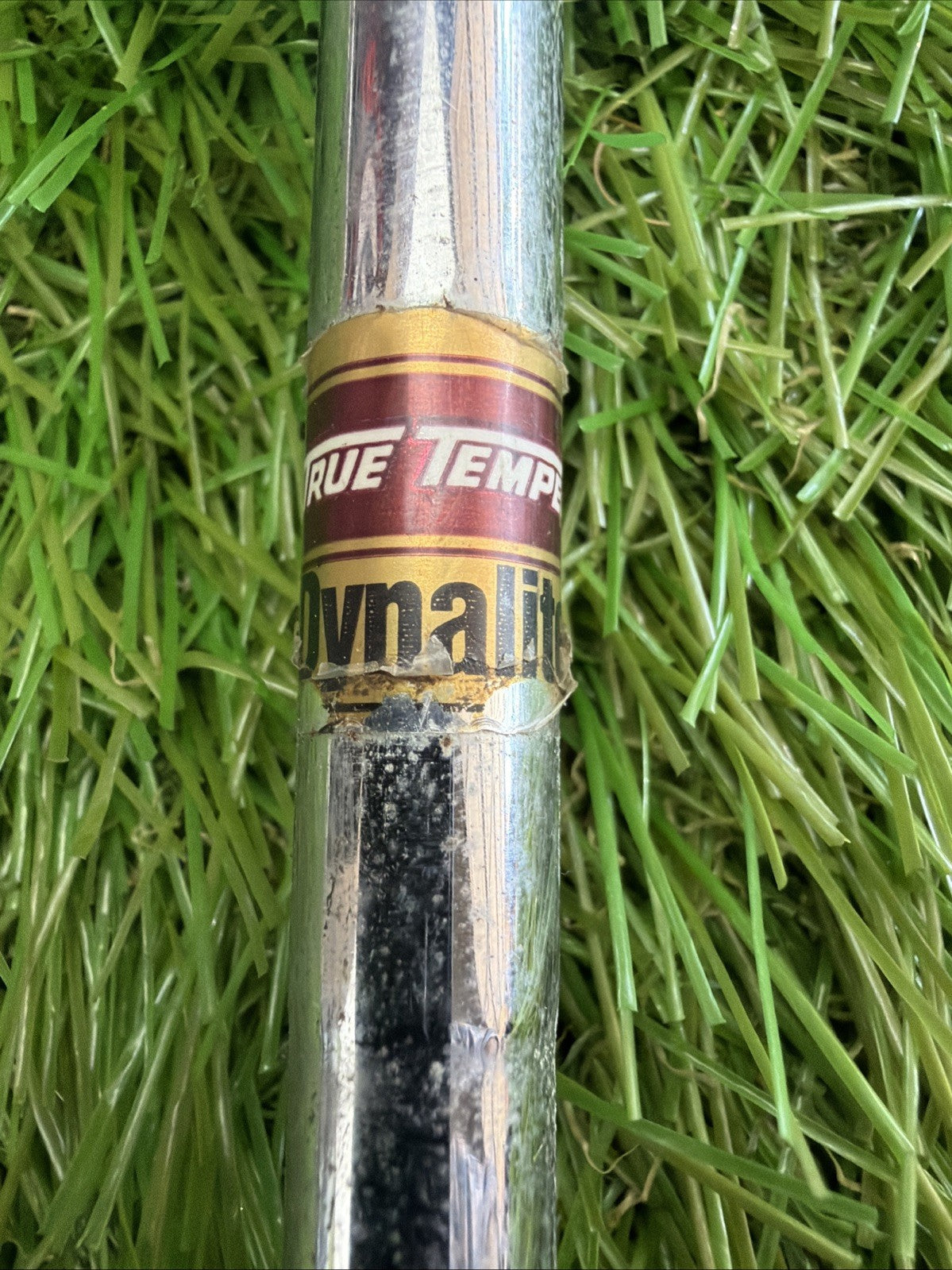 Titleist DCI 9 Iron RH Dynamic Gold Stiff Flex Shaft 36"
