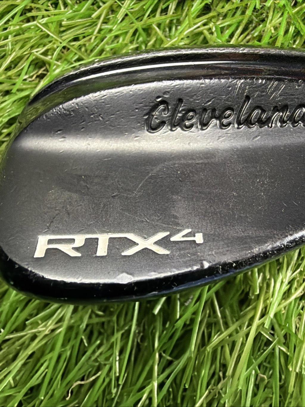 Cleveland RTX4 60° Wedge Black RH Dynamic Gold Tour Issue S400 Stiff Flex 35"