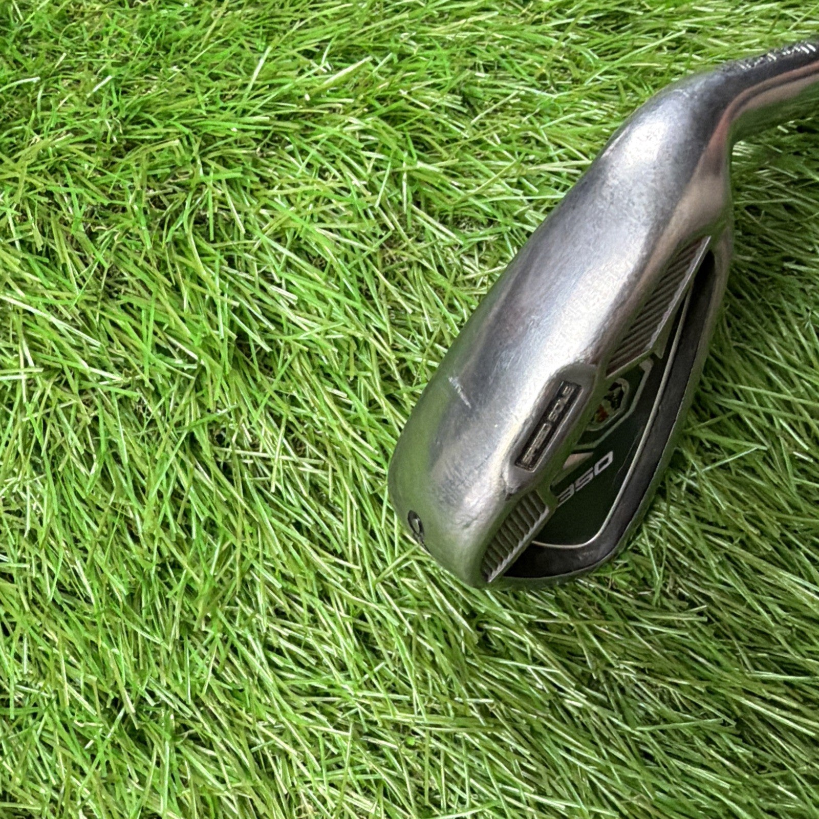 Wilson Staff D350 8 Iron RH Elements 59FR Regular Flex Shaft 36.75"
