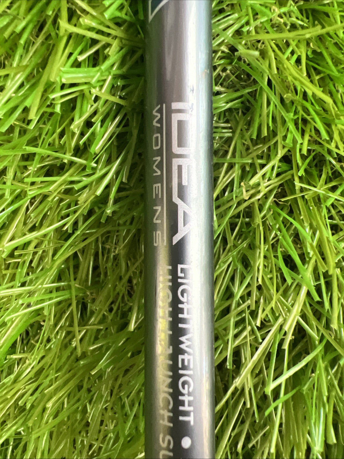Adams Golf IDEA a2 OS 9 Iron RH ALDILA Women's Flex Shaft 35" Arthritis Grip
