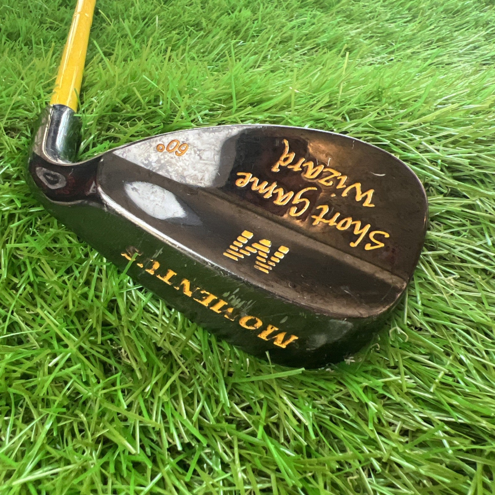 Momentus Short Game Wizard 60 Degree RH Weighted Wedge 260 Grams 35"