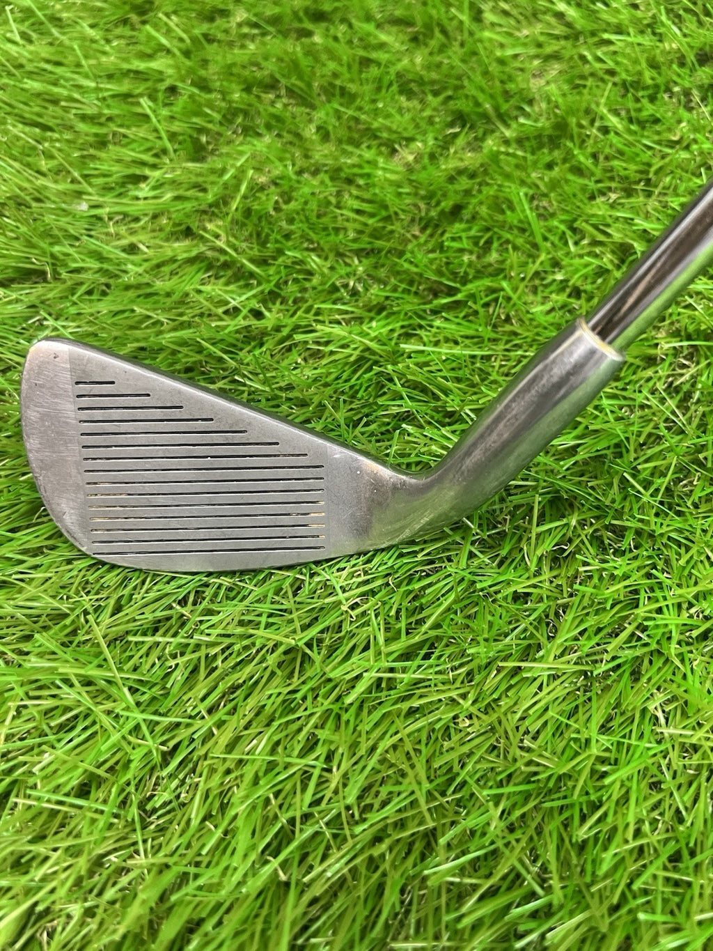 Tour Model 5 Iron Peripheral Balancing RH Steel Shaft 35.5"