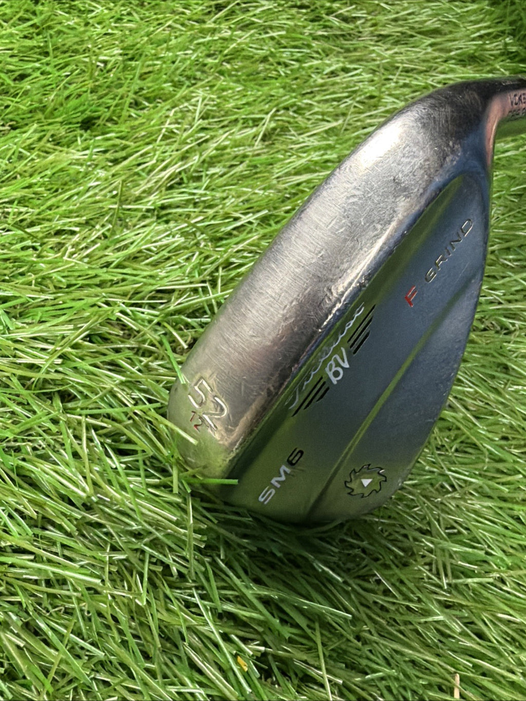 Titleist SM6 52° F Grind Wedge RH Steel Wedge Flex Shaft 35.5"