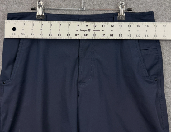 Lululemon Mens Commission Shorts Navy Blue Golf Chino 9 Inch Inseam Size 34