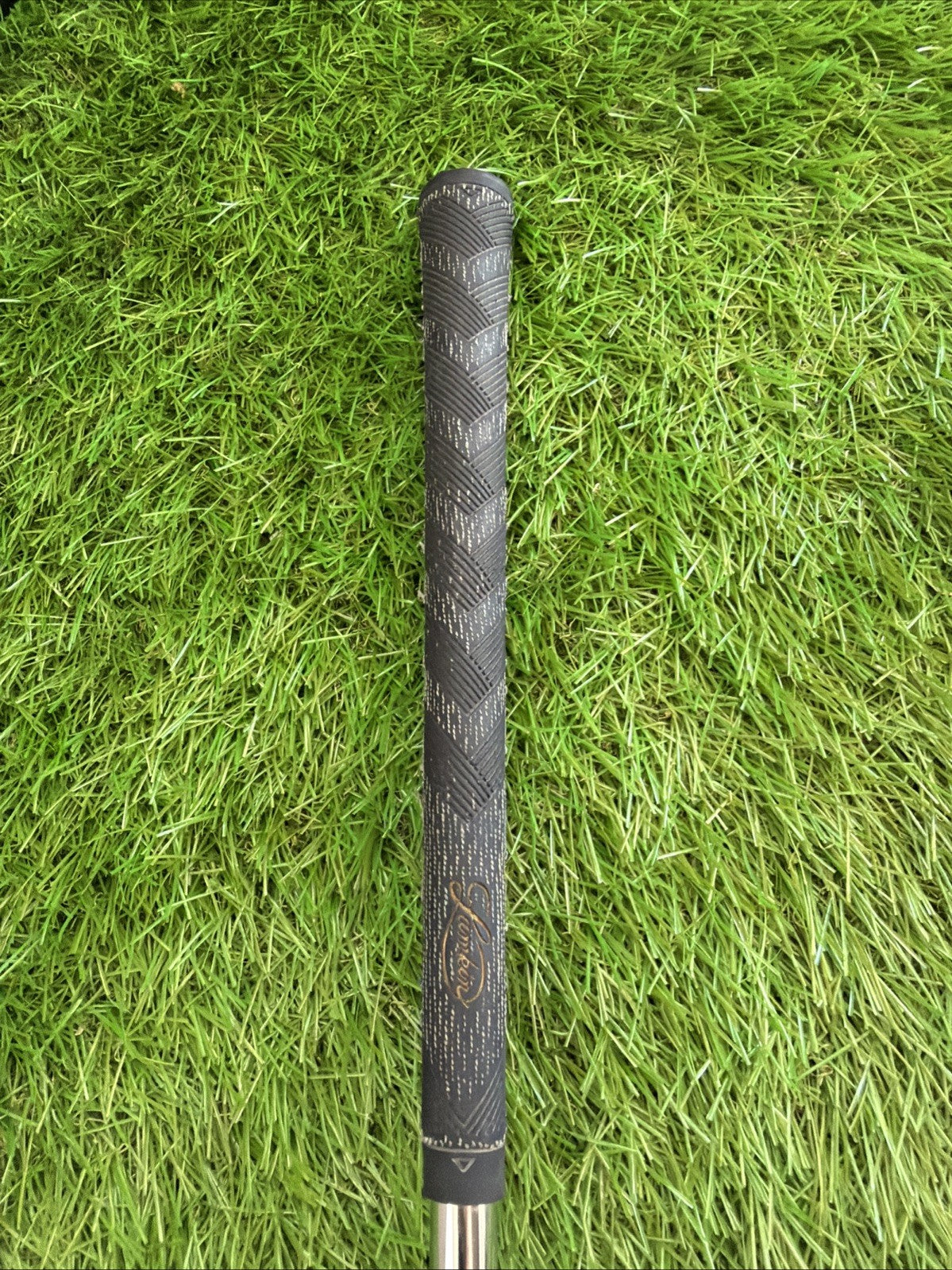 Axis Tour 7 Iron Oversize RH Apollo Regular Flex Steel Shaft 37"
