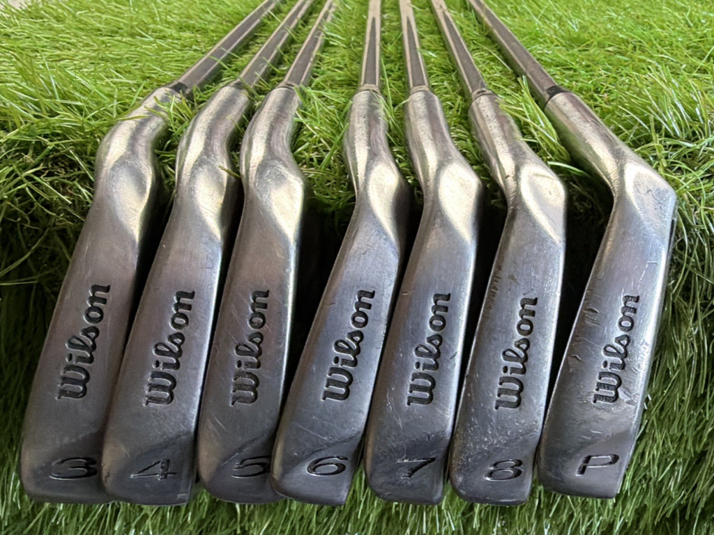 Wilson DyanaPower Oversize Iron Set (3-PW No 9 Iron) RH Std Flex Graphite Shafts