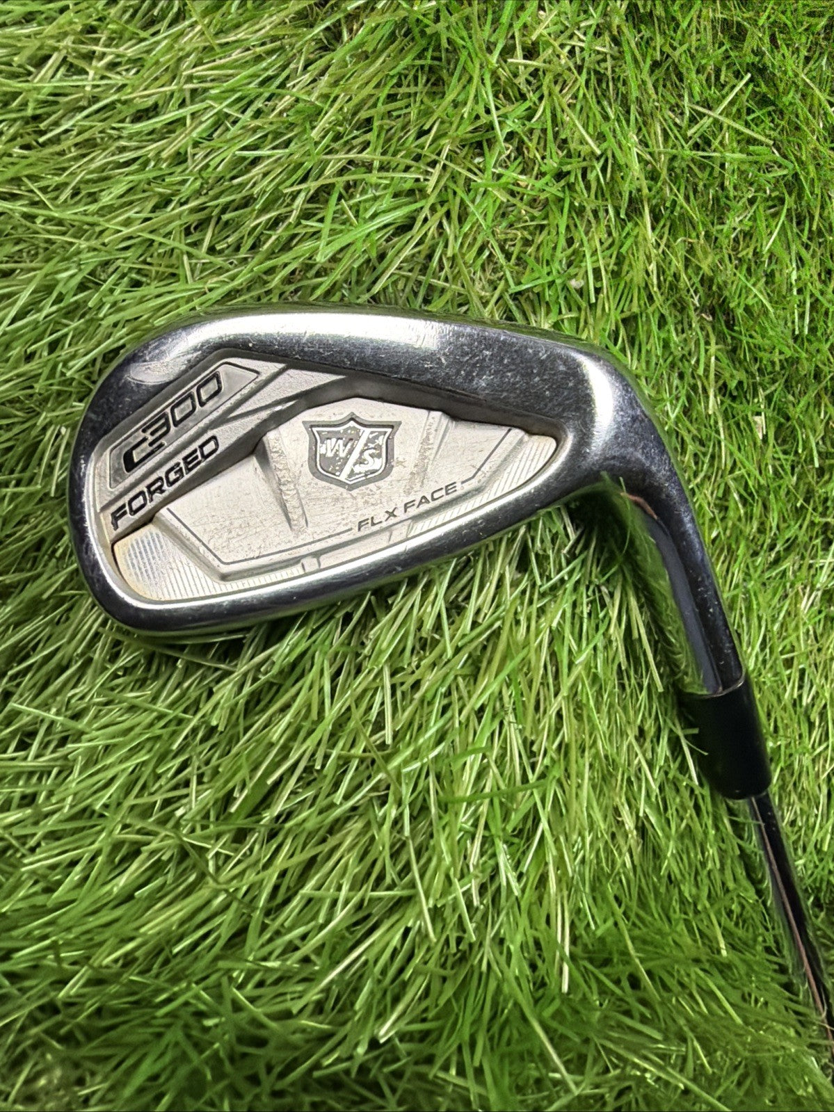 Wilson C300 Pitching Wedge Forged FLX Face RH Project X 5.0 Regular Flex 36.25"