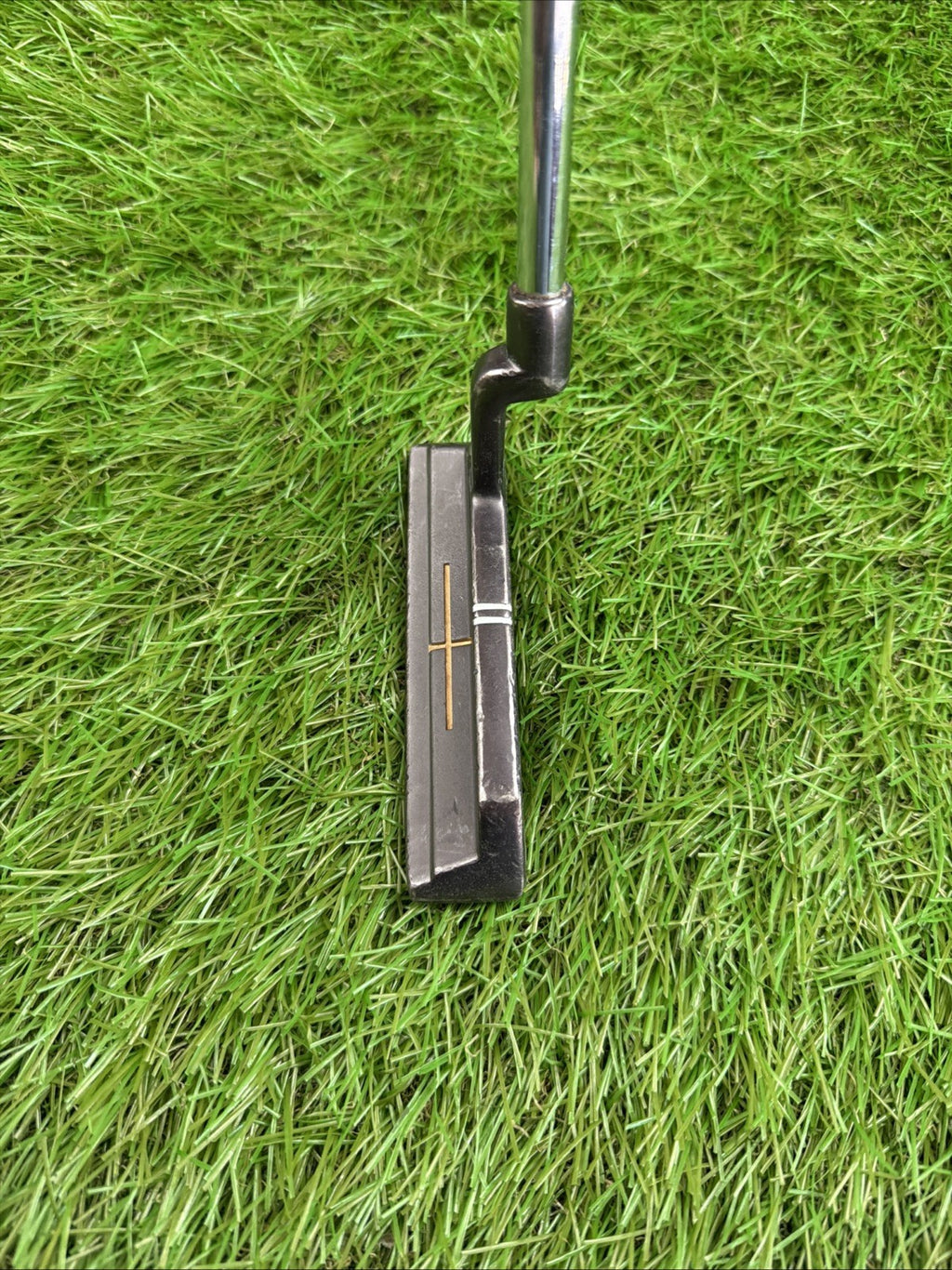 Dunlop Fuzzy Zeller PT-1 Blade Putter RH Steel Shaft 35"