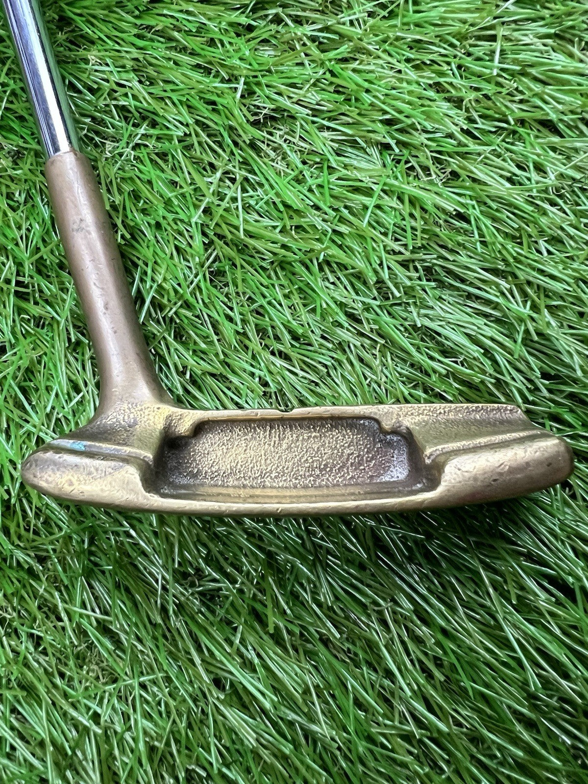 Commemorative Putter “The Courier Journal Louisville Times”