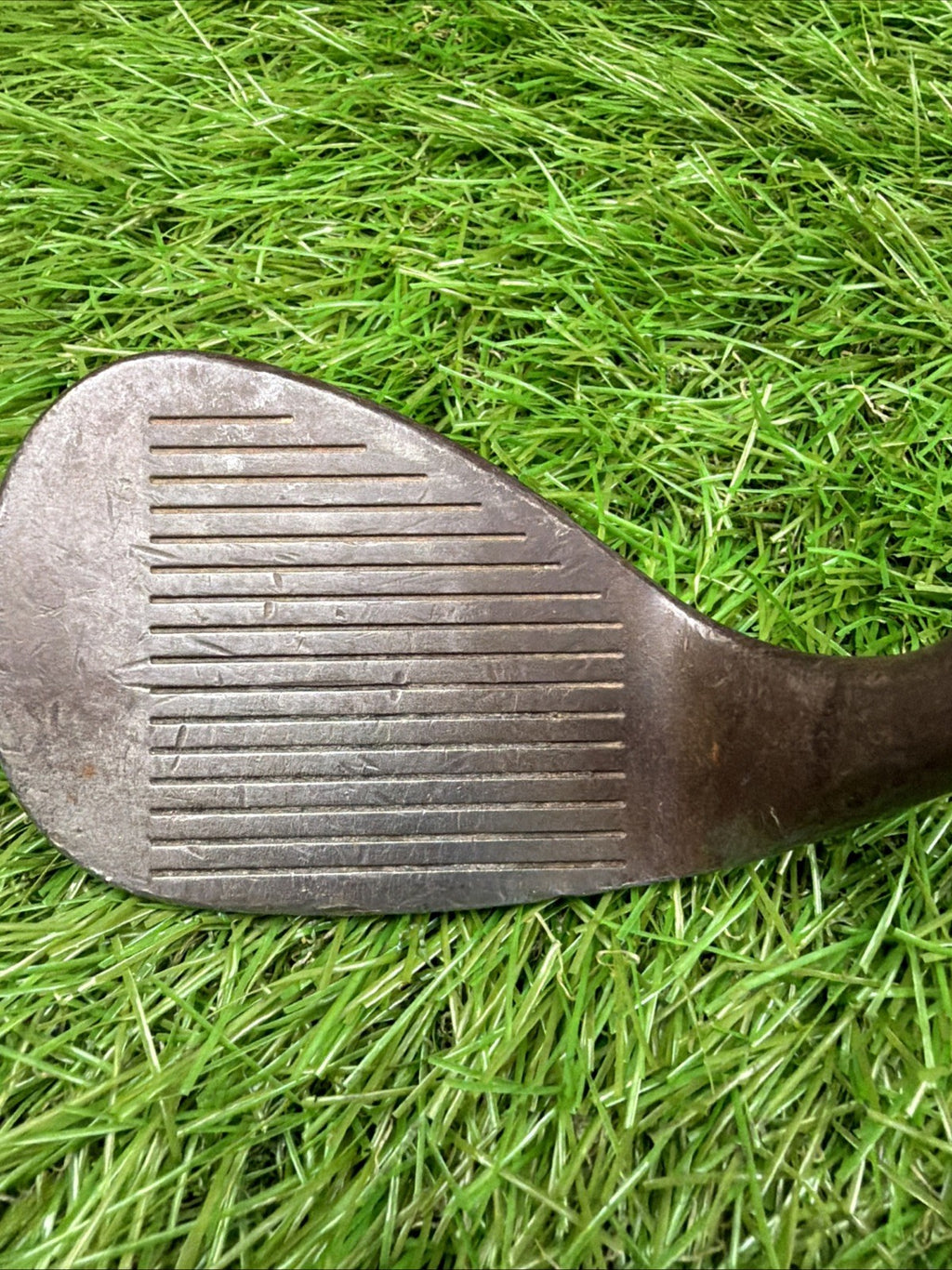 Cleveland Tour Action REG.588 60° Wedge raw RH True Temper Steel Shaft 35"