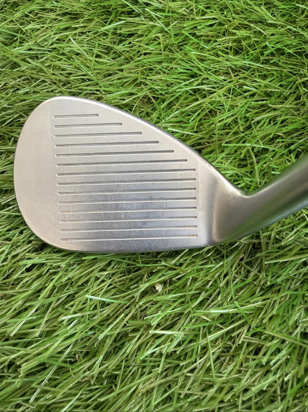 Mizuno JPX 921 Sand Wedge RH NS Pro Modus 105 Wedge Flex Shaft 35.5"