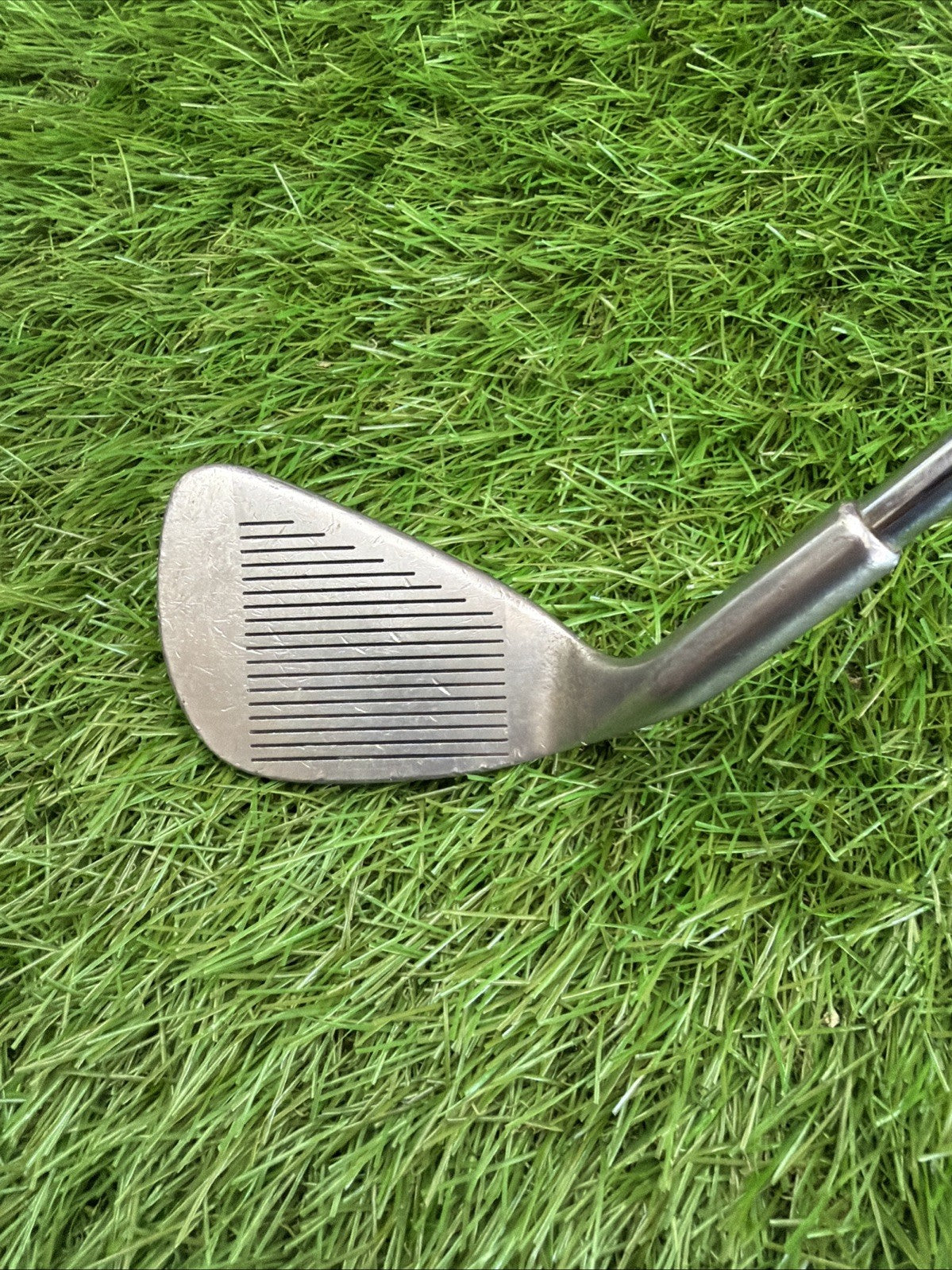 Vintage Tour Model Pitching Iron RH Steel Shaft 35.5"