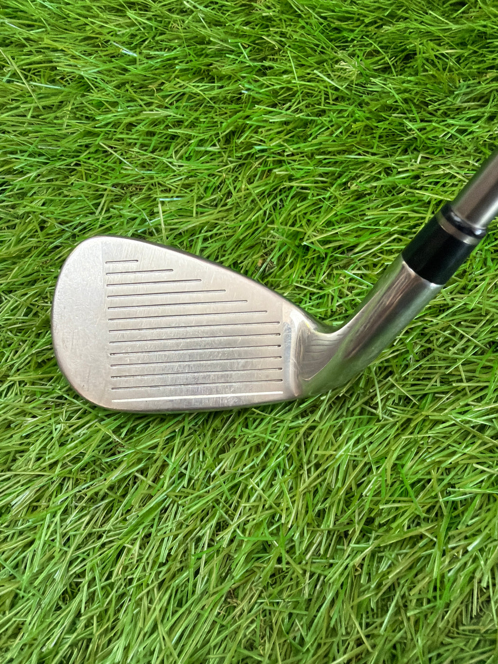 Wilson D350 Gap Wedge RH UST Mamiya Elements 59FR Regular Flex Shaft 35.5"
