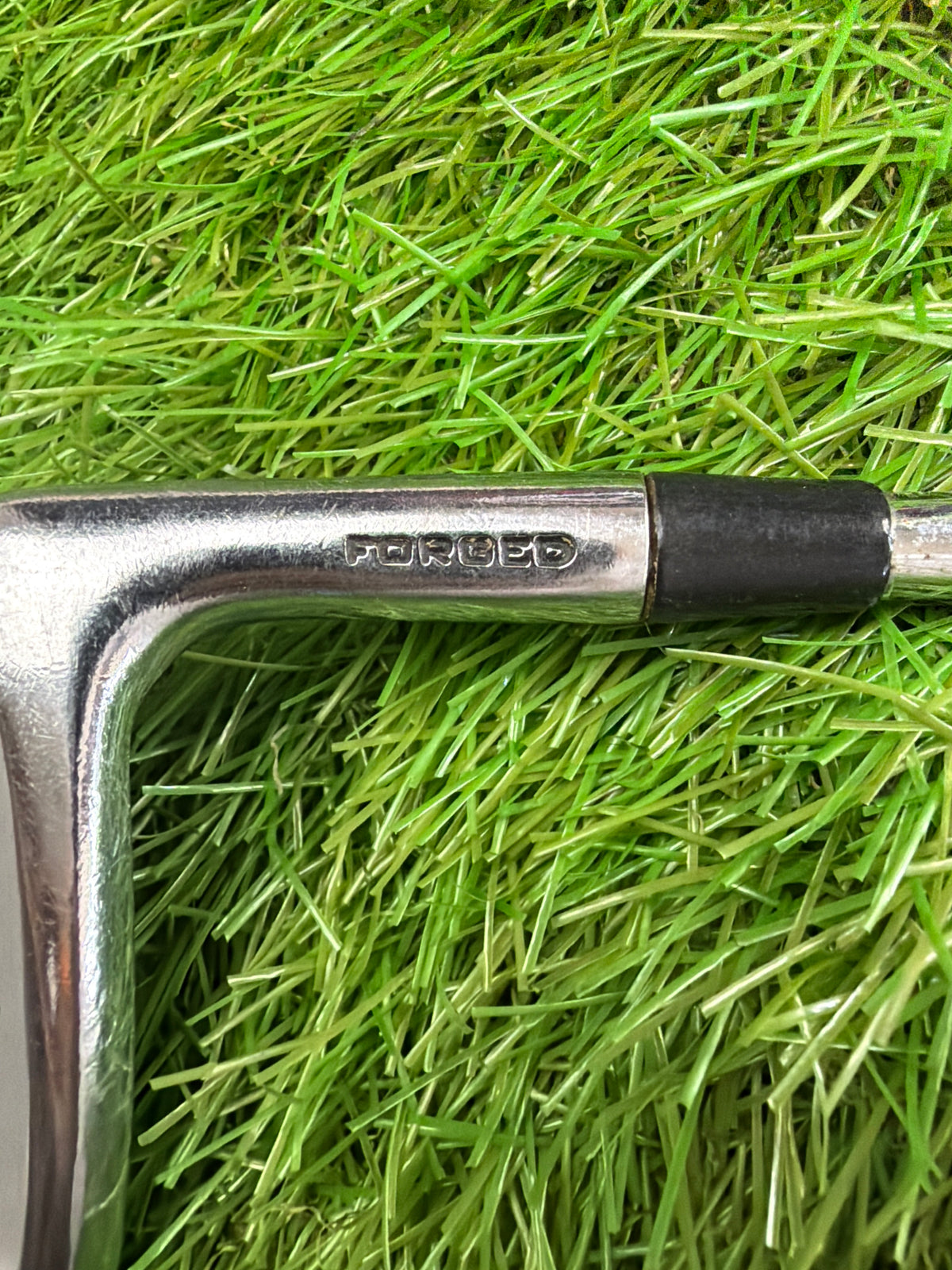 Wilson Staff 5 Iron Midsize RM Forged RH Rifle Regular Flex Shaft 38.25"