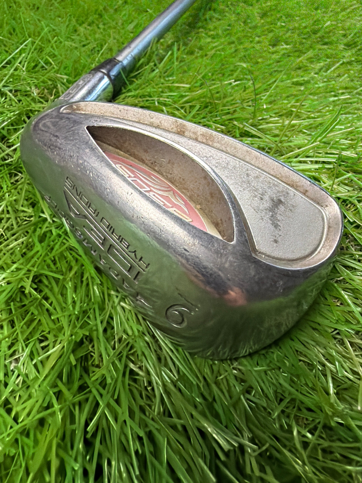 ADAMS Golf Idea 9 Hybrid Iron RH 55g Women's Flex Graphite Shaft 35"
