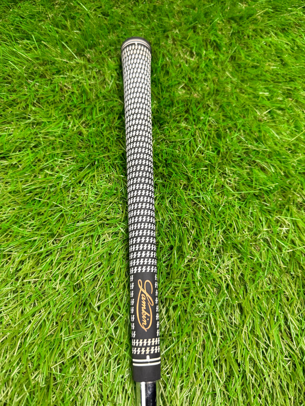 Vintage Tommy Armour T-Line Chipper RH Stel Shaft 36"